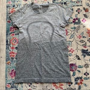 Lulu lemon Swiftly Tech Short Sleeve Top